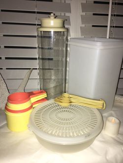 All vintage Tupperware lot