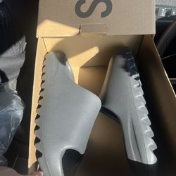 Yeezy Slides