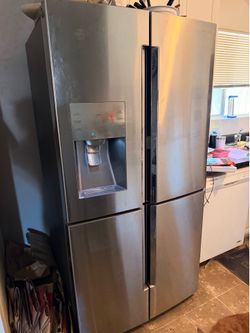 Two door fridge / freezer (new)