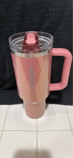 Stanley Quencher 40oz Tumbler Pink Glitter