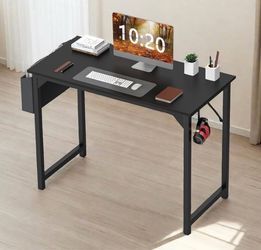 NEW IN BOX Black Computer Desk with Side Storage Bag
