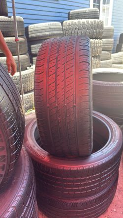 Vendo 3 Llantas Medida 235-40-19 Muy Buenas Condiciones Marca Continental