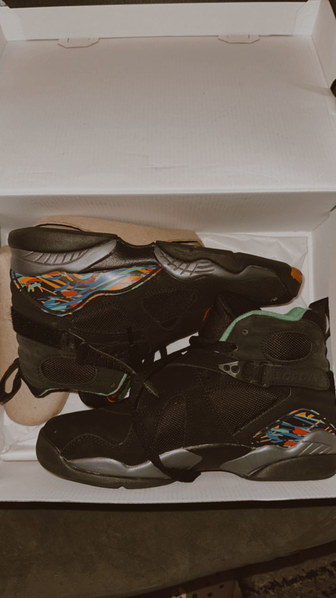 AIR JORDAN 8 RETRO (GS) Size 5Y