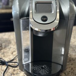 KEURIG Coffee Machine