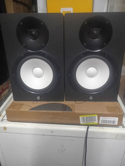 Yamaha HS 8