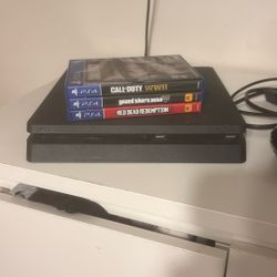 PS4 Slim Bundle