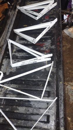 Brackets for shelf 6 pcs 10" 2 pcs 11" 2 pcs for $10