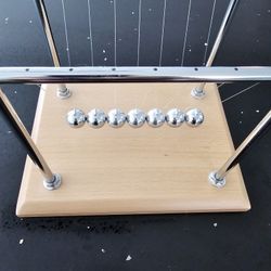 Newton's Cradle