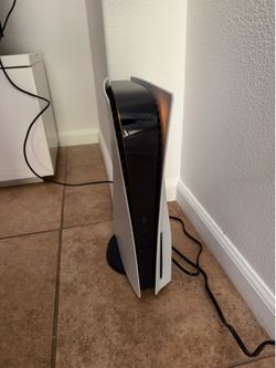 Sony PlayStation 5 PS5 (Launch Edition)
