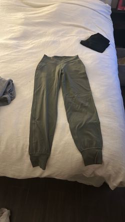 Khaki lululemon pants size 4