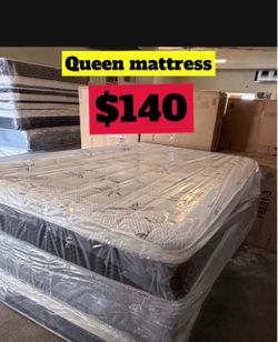 Queen size pillow top mattress new