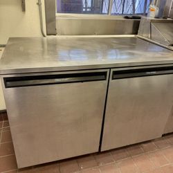 Lowboy Refrigerator/freezer 