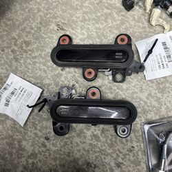 Aston Martin DB9 Handles 
