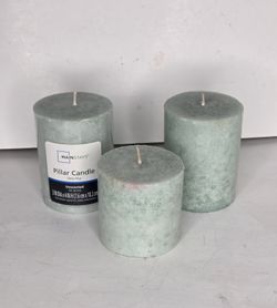 Green pillar candles Set