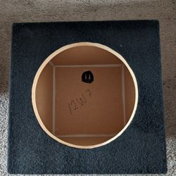 New JL Audio 12W7 Sealed Box