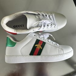 Gucci Bee Shoe