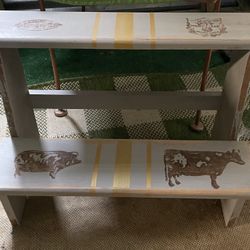 FARMHOUSE STEP STOOL 16.5x24 solid wood smoke free no shipping pick up off Ridge Rd Hiram GA