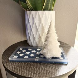 Small Snowflake Tray 