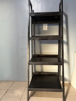 Black Metal Ladder Shelf Bookcase