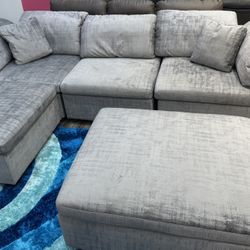 Lima Modular Sectional $899