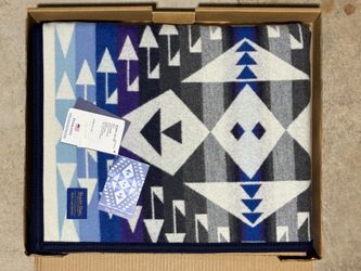 New ! Vintage Pendleton Beaver State Big Thunder Queen Blanket