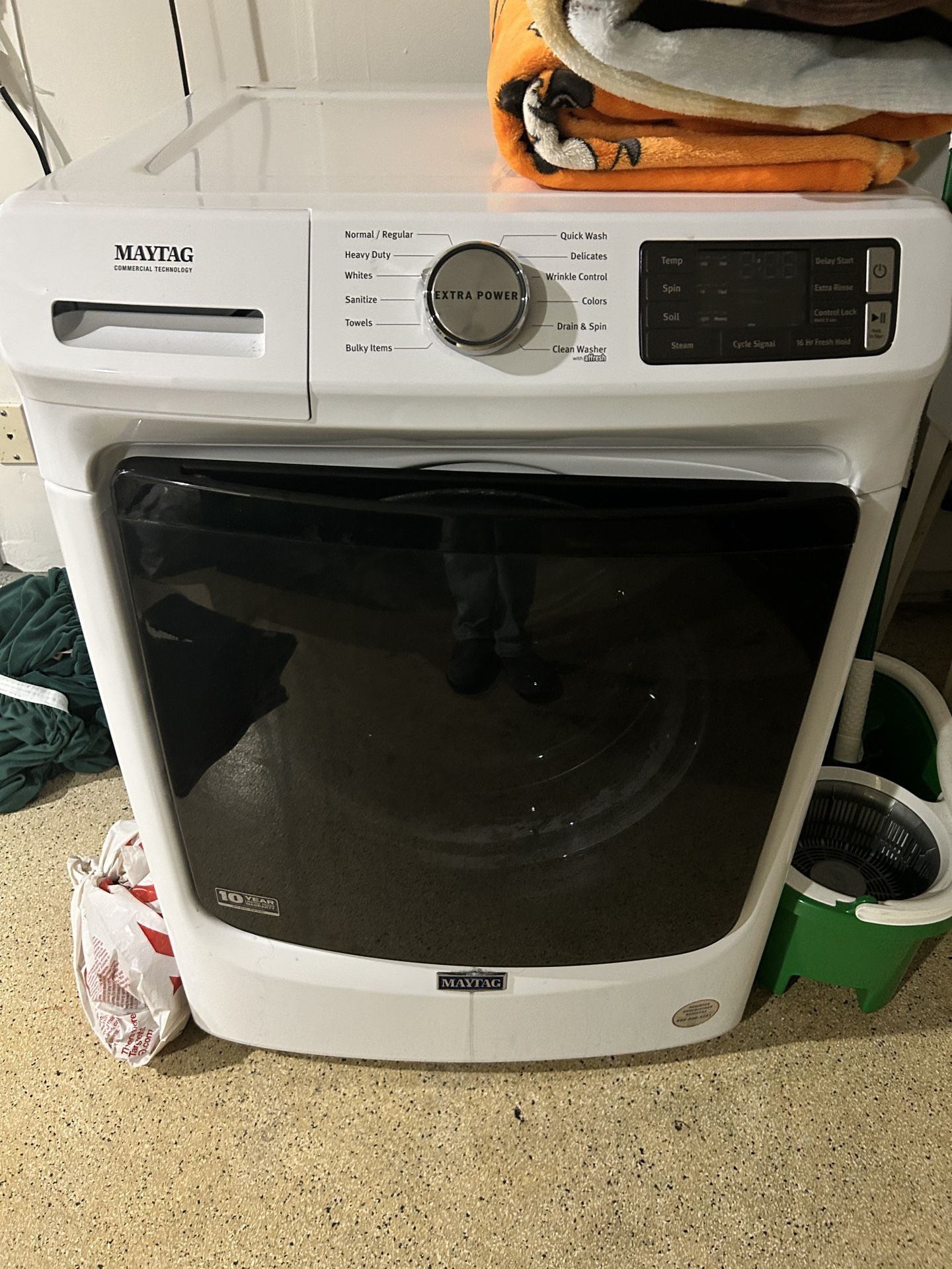 Maytag Washer And Whirlpool Dryer Set