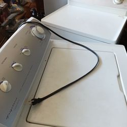 Electric Washer And Dryer Set  $40 Delivery And Installation!