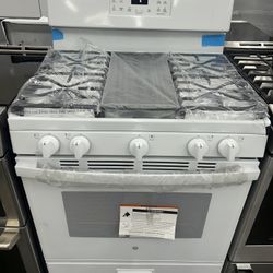 GE 21.9 cu. ft. Top Freezer Refrigerator