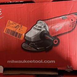Milwaukee 7/9 in. Large Angle Grinder with Trigger Lock-On Switch
