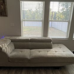 Rooms To Go Sofa Set 
