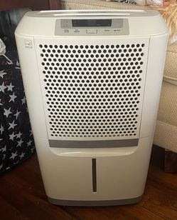 Frigidaire dehumidifier , high humidity 50 pint capacity
