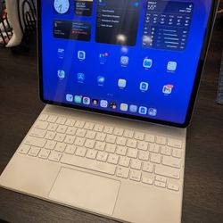 Ipad Pro 12.9 Inch 6th Gen W Accessories