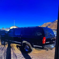 1993   Black Chevy Suburban 