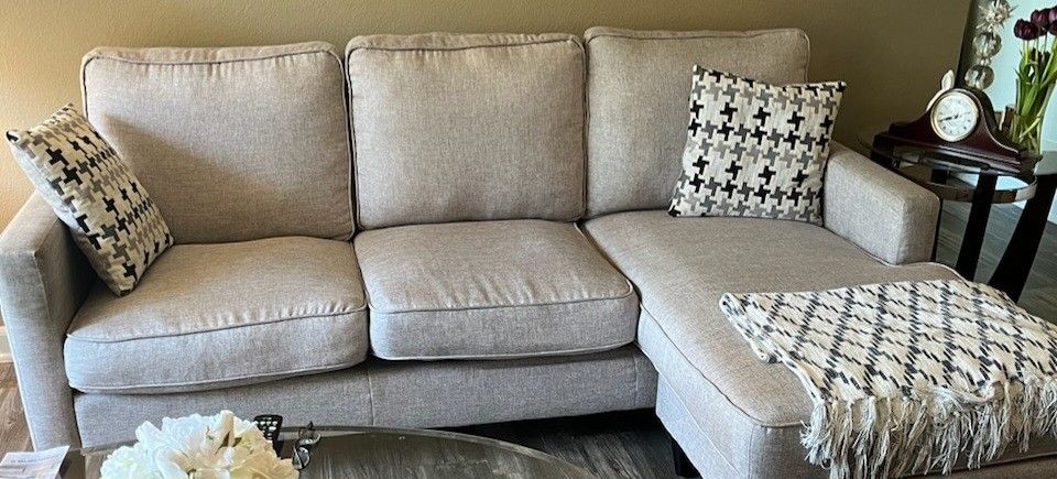 Sofa.