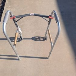ALUMINUM  WALKER 