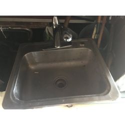 Stainless Steel Laundry / Utility Sink with HIGH END Faucet - Faucet Retails $200!