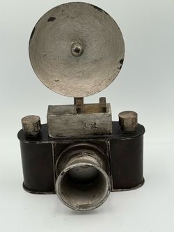 Metal camera vintage
