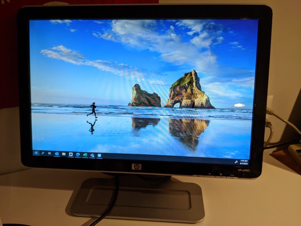 19" HP Monitor