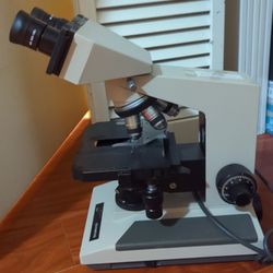 Microscope 