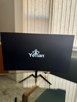 Yerian 24” 200hz Curved Gaming Monitor