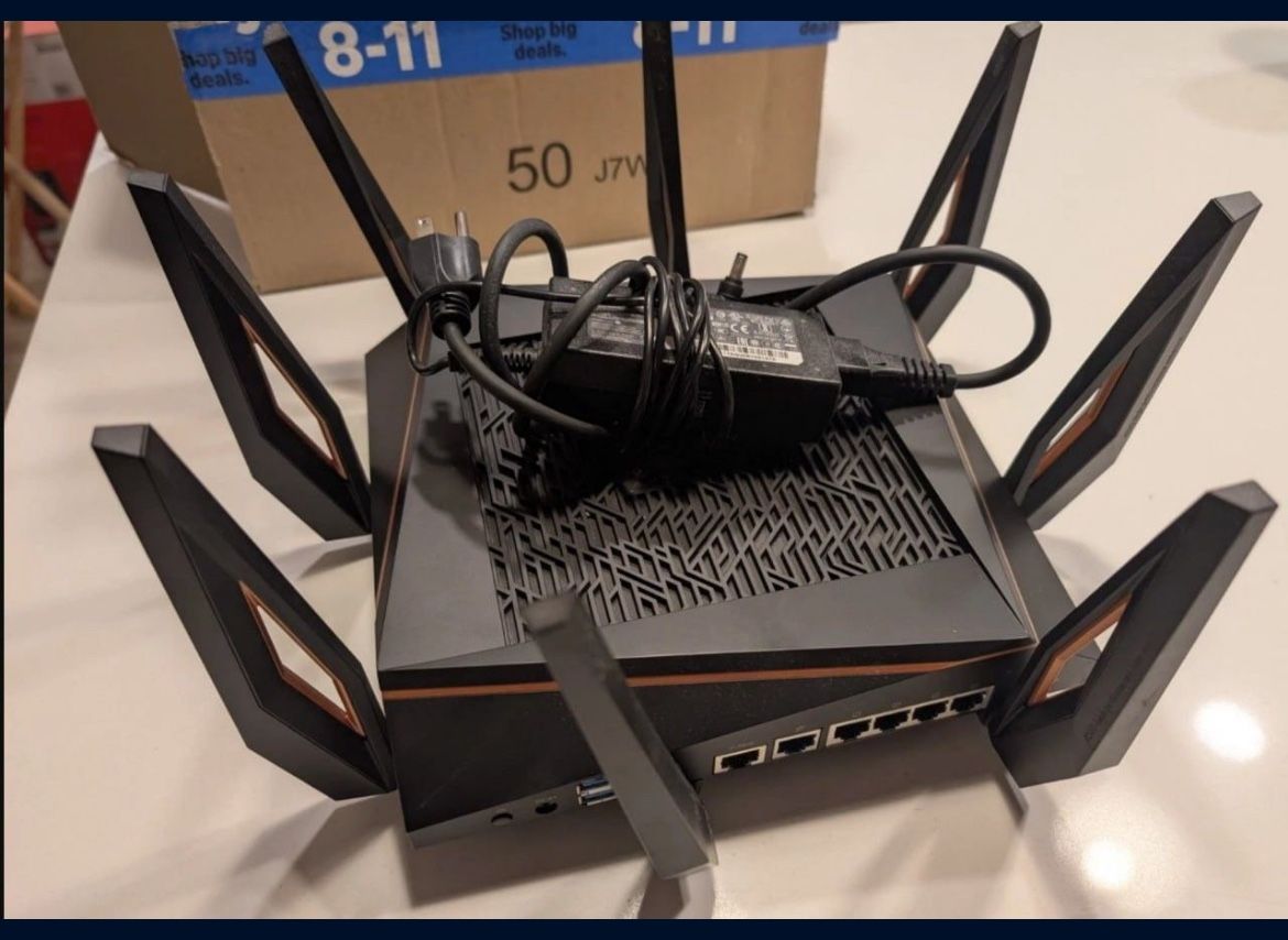 Asus Gt-ax11000 Tri Band WiFi Router