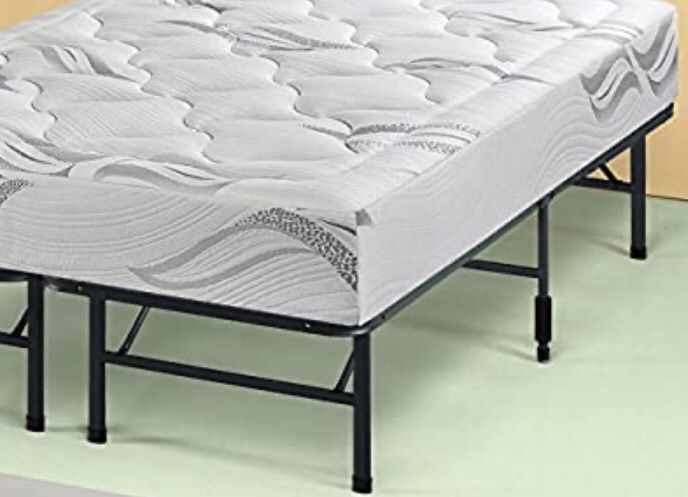 Queen mattress + bed frame