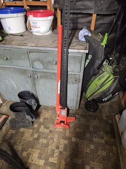 Badlands (Harbor Freight) 48" Farm Jack