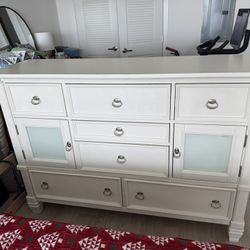 White Wooden Dresser 