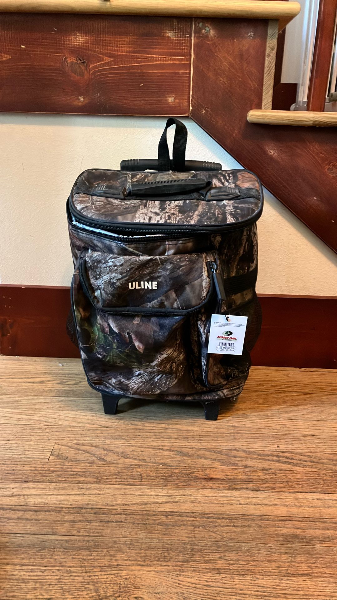 Uline Rolling Cooler