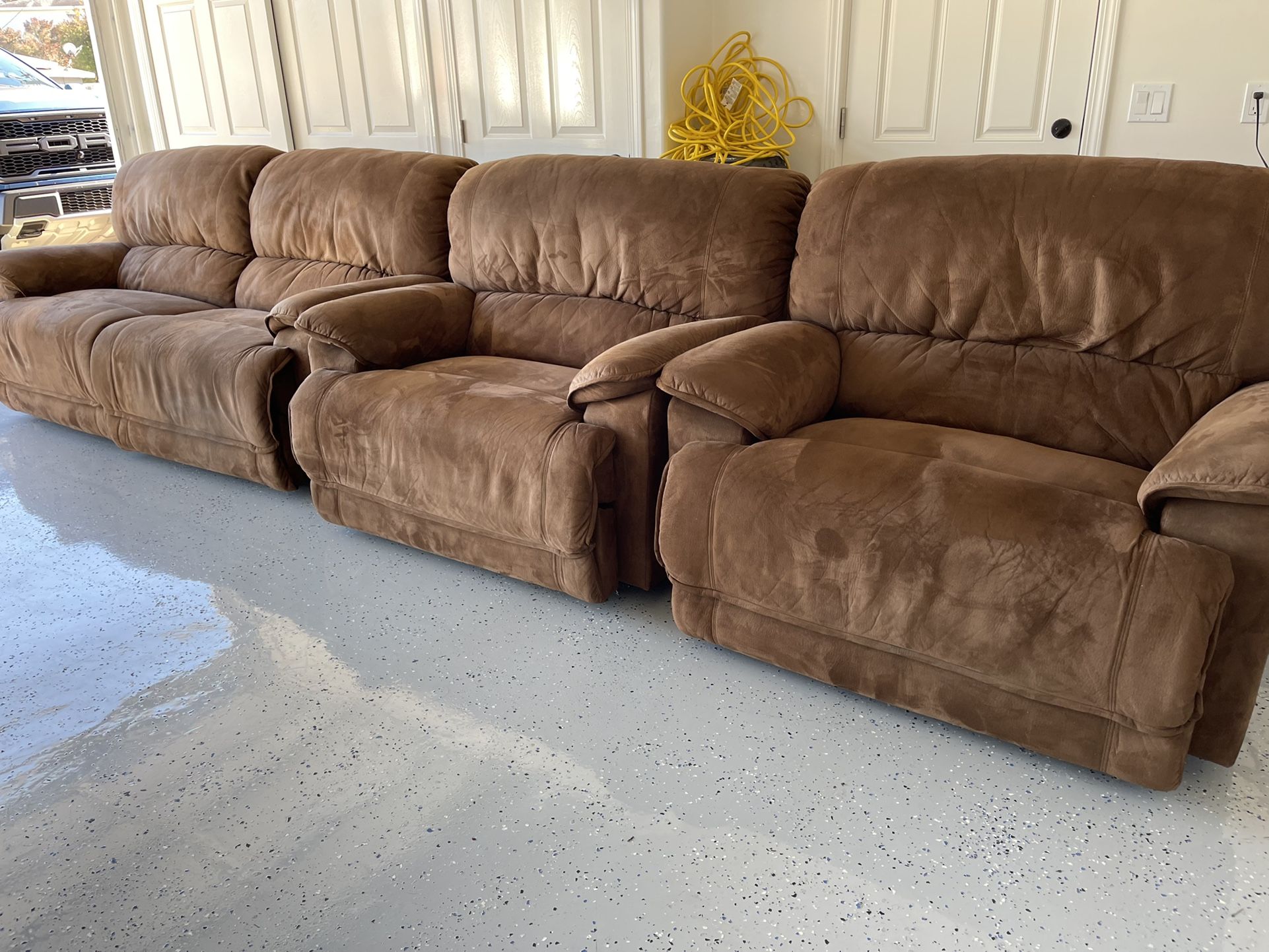 Electric Oversized Couch Set