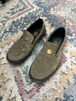 Shoes Men’s Vans slip on size 11