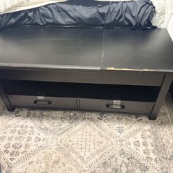 FREE COFFEE TABLE 