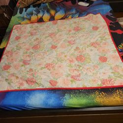 Vintage custom made reversible toddler / crib quilt