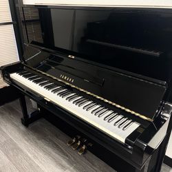 Great Condition Yamaha U3 Upright Piano